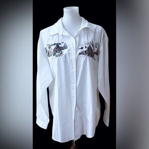 Woolrich Christmas Town Embroidered Women's Button Down Shirt Holiday Casual